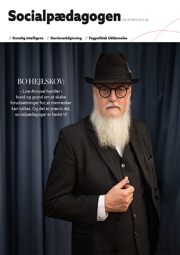 Front cover of Socialpædagogerne magazine from December 2025.